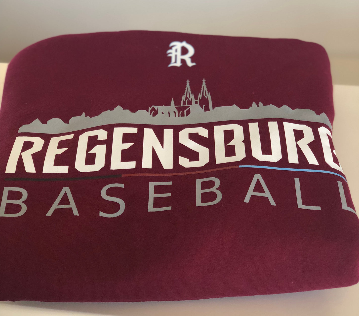 Regensburg Baseball Hoody cardinal