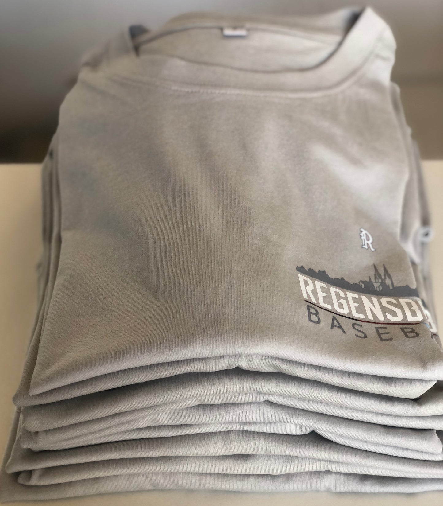 T-Shirt Skyline klein