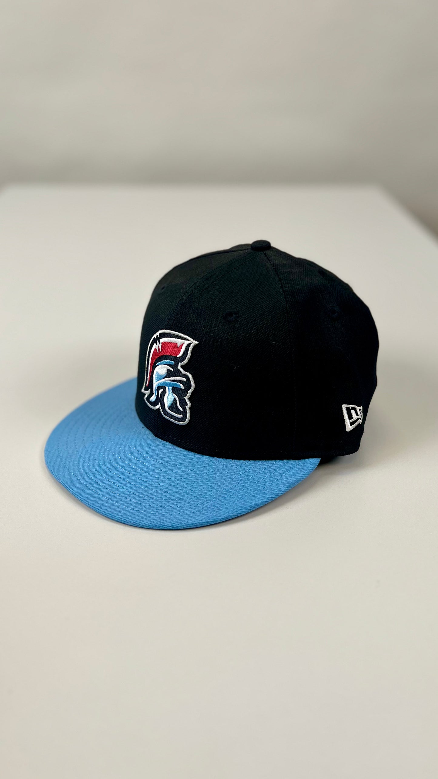New Era 5950, Mascot